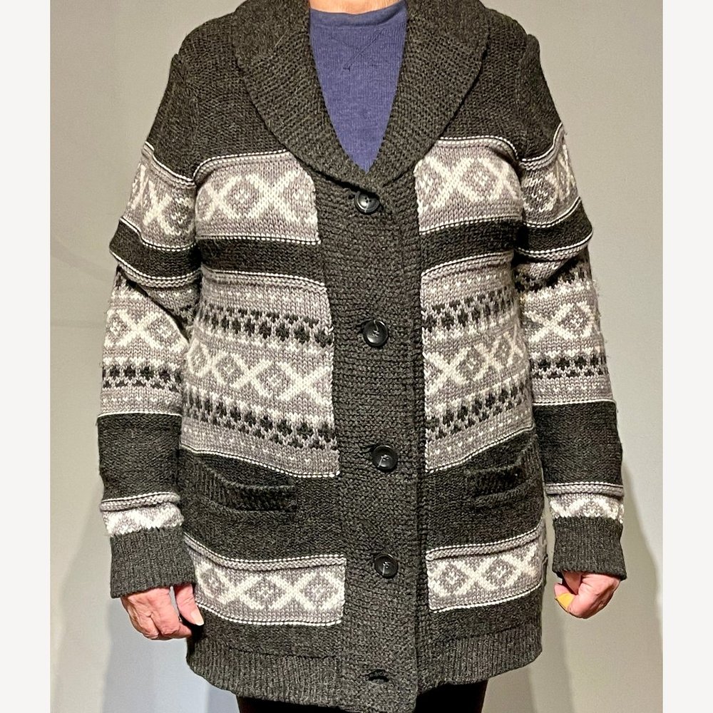 "Original" Women's Long Sleeve Knitted long jacket Size XL